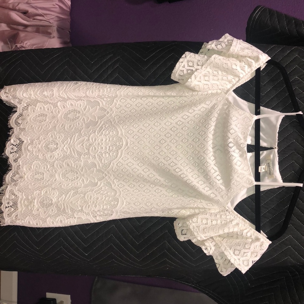 Speechless medium lace dress off white.